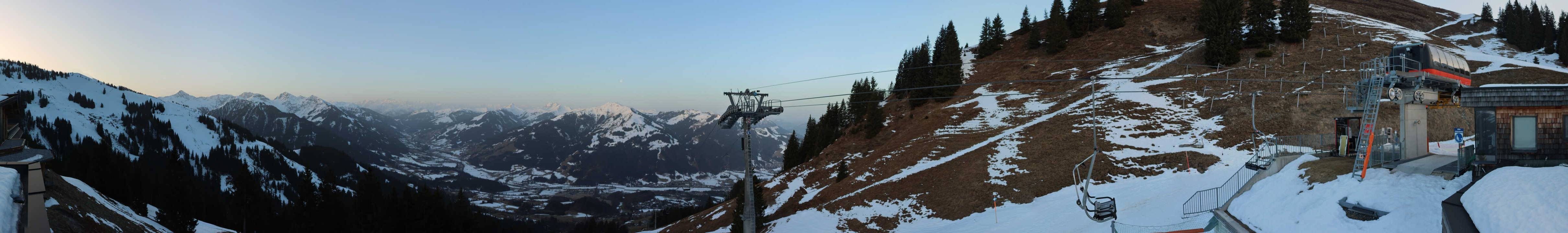 Archiv Foto Webcam Blick von der Bichlalm über Kitzbühel
