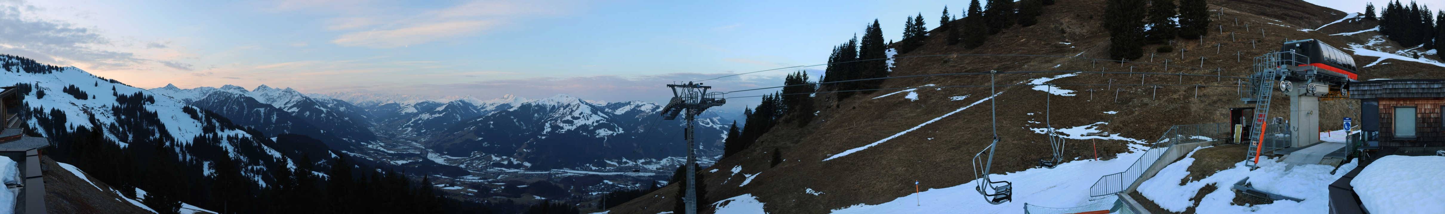 Archiv Foto Webcam Blick von der Bichlalm über Kitzbühel