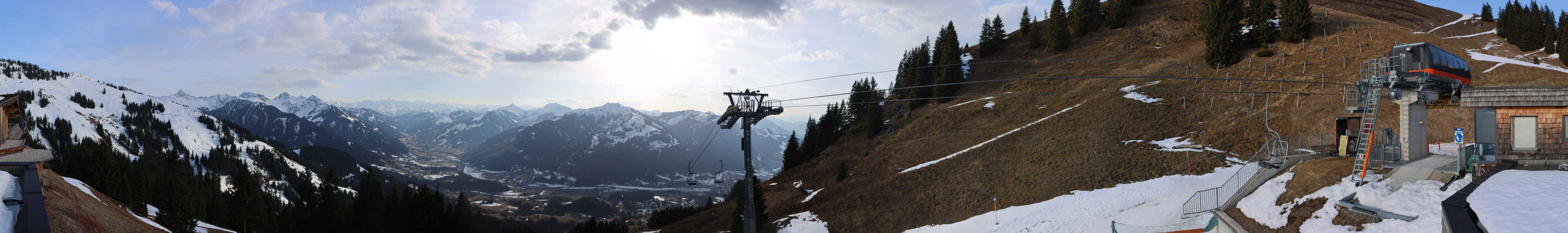 Archiv Foto Webcam Blick von der Bichlalm über Kitzbühel