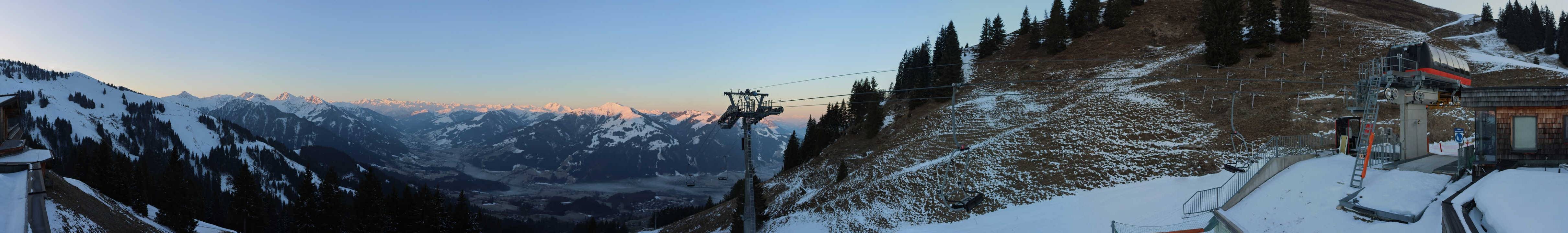 Archiv Foto Webcam Blick von der Bichlalm über Kitzbühel