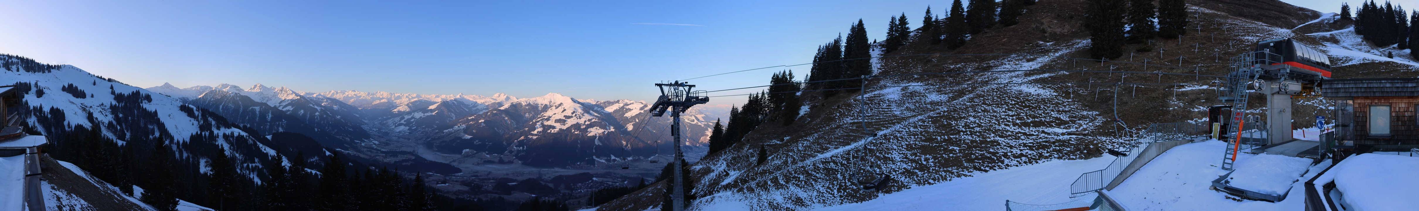 Archiv Foto Webcam Blick von der Bichlalm über Kitzbühel
