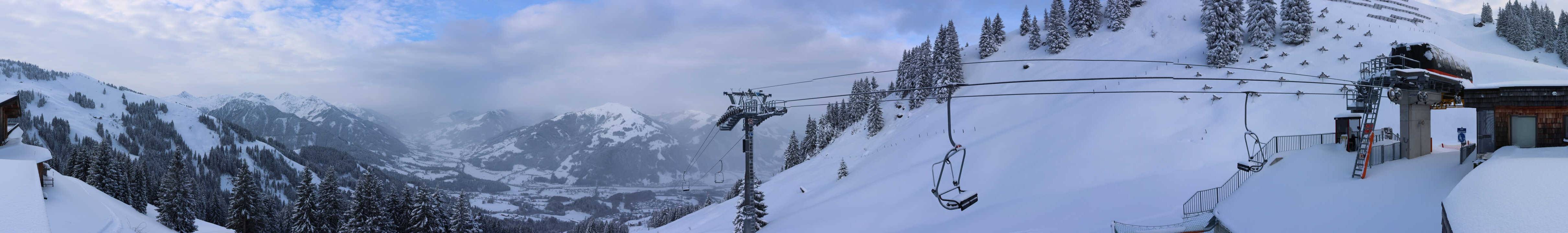 Archiv Foto Webcam Blick von der Bichlalm über Kitzbühel