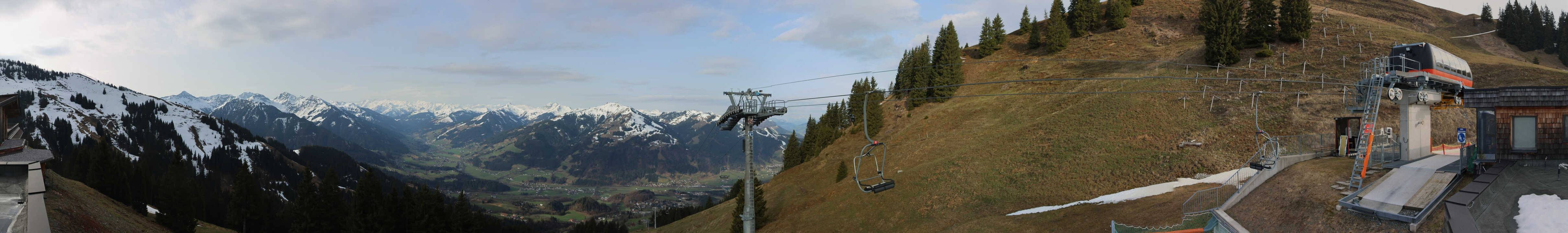 Archiv Foto Webcam Blick von der Bichlalm über Kitzbühel