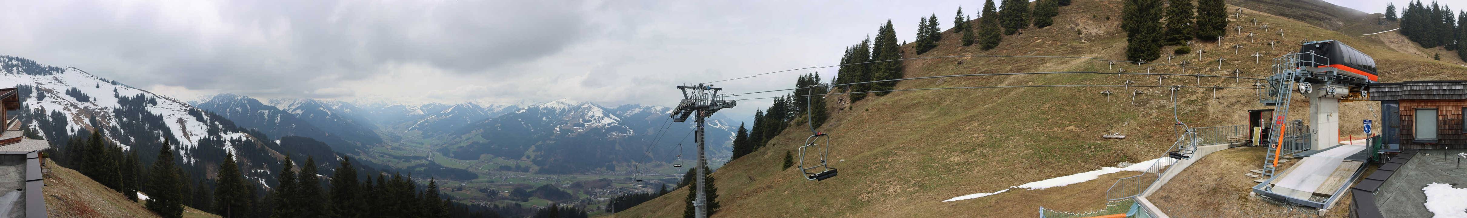 Archiv Foto Webcam Blick von der Bichlalm über Kitzbühel