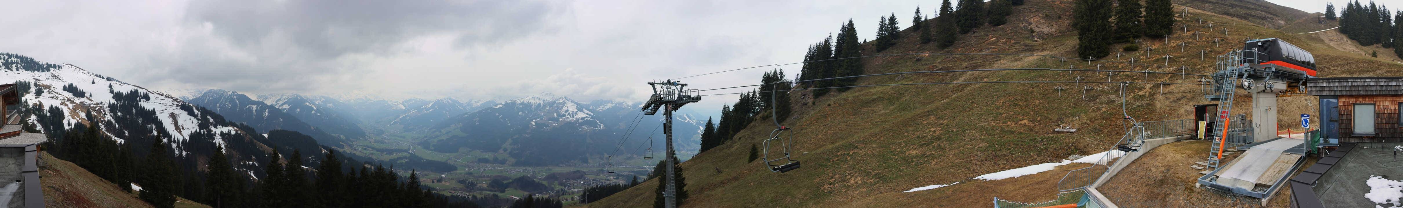 Archiv Foto Webcam Blick von der Bichlalm über Kitzbühel