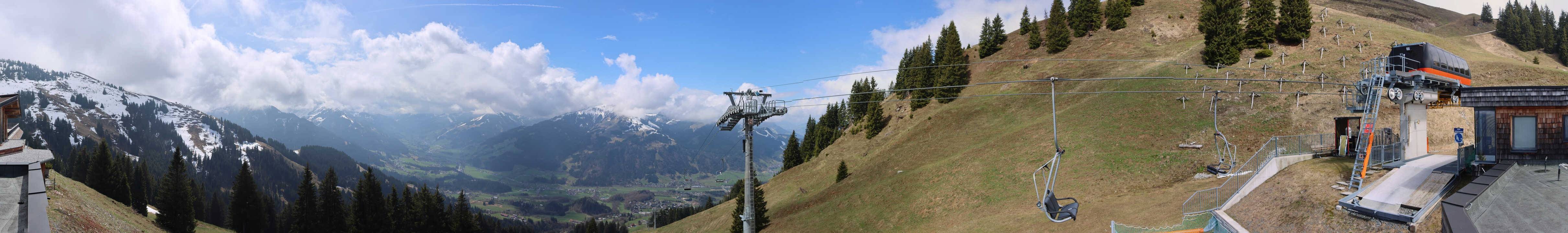 Archiv Foto Webcam Blick von der Bichlalm über Kitzbühel