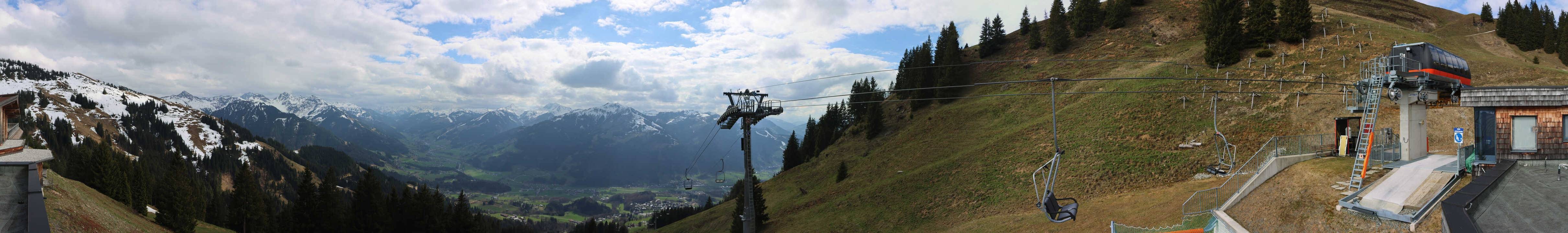 Archiv Foto Webcam Blick von der Bichlalm über Kitzbühel