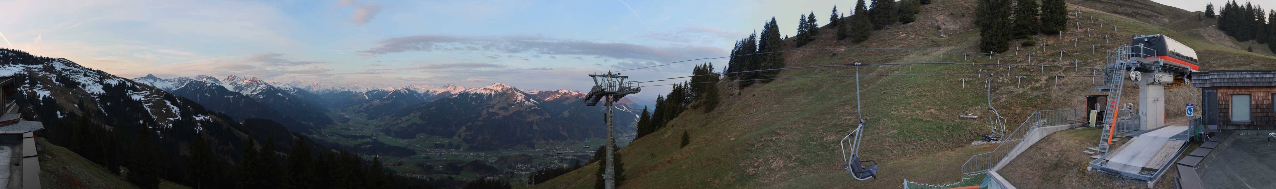 Archiv Foto Webcam Blick von der Bichlalm über Kitzbühel