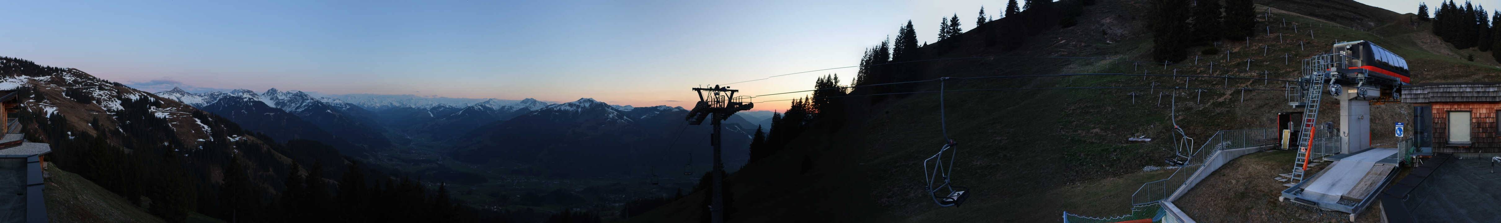 Archiv Foto Webcam Blick von der Bichlalm über Kitzbühel