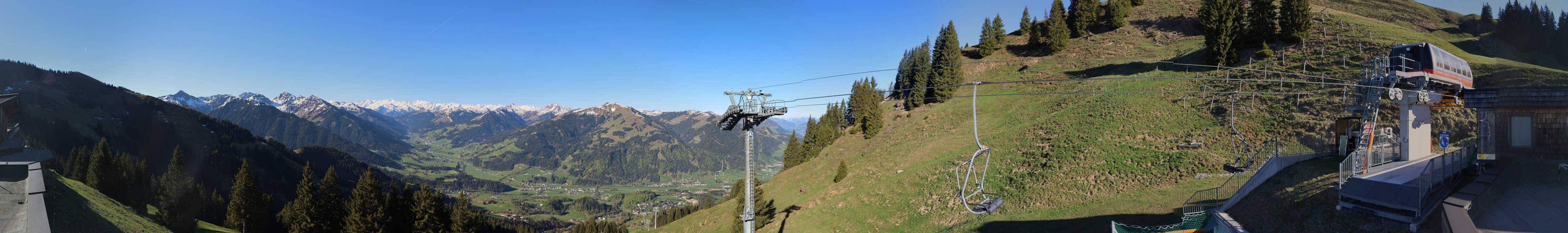Archiv Foto Webcam Blick von der Bichlalm über Kitzbühel