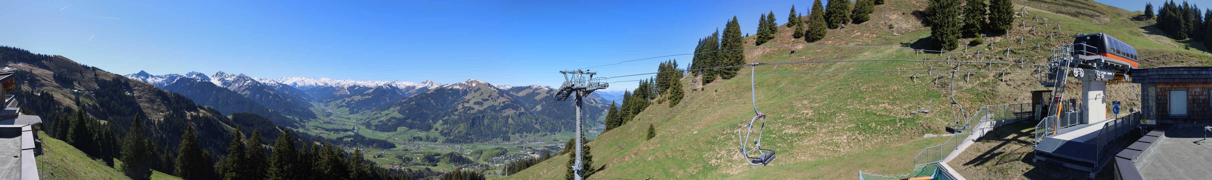 Archiv Foto Webcam Blick von der Bichlalm über Kitzbühel