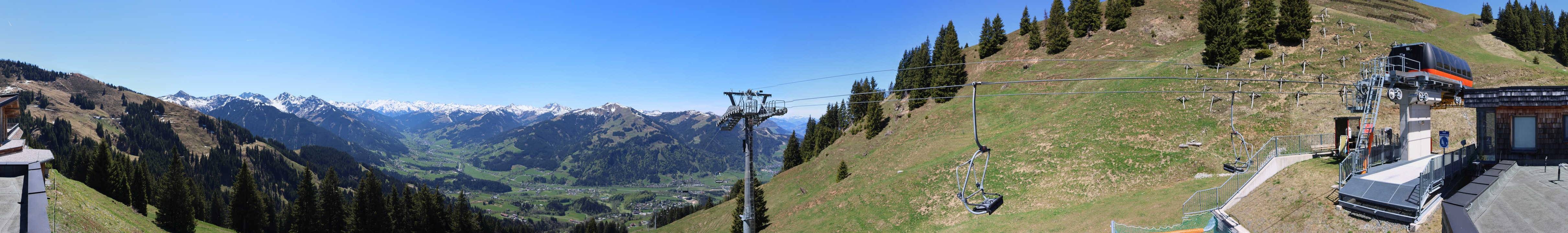 Archiv Foto Webcam Blick von der Bichlalm über Kitzbühel