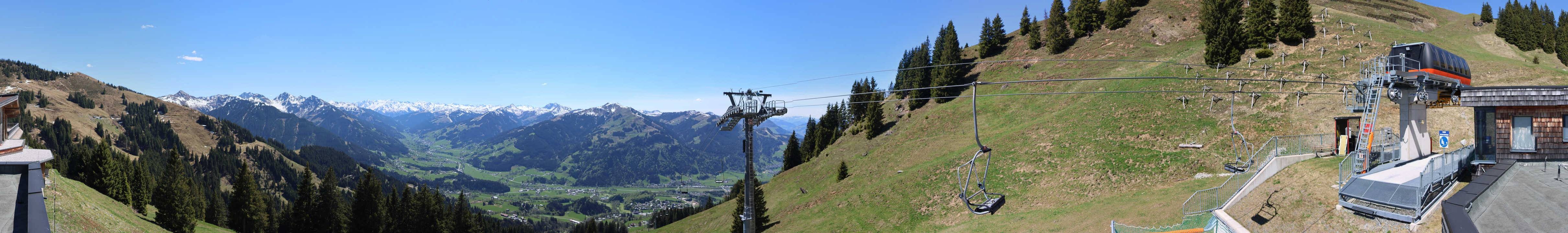 Archiv Foto Webcam Blick von der Bichlalm über Kitzbühel