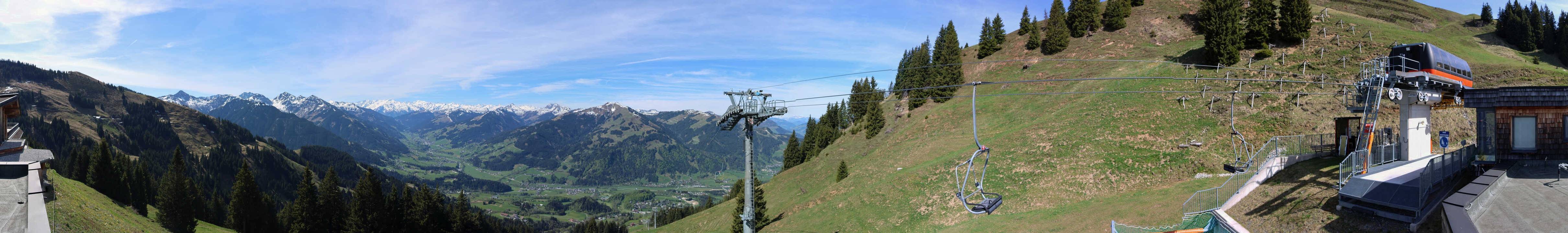 Archiv Foto Webcam Blick von der Bichlalm über Kitzbühel