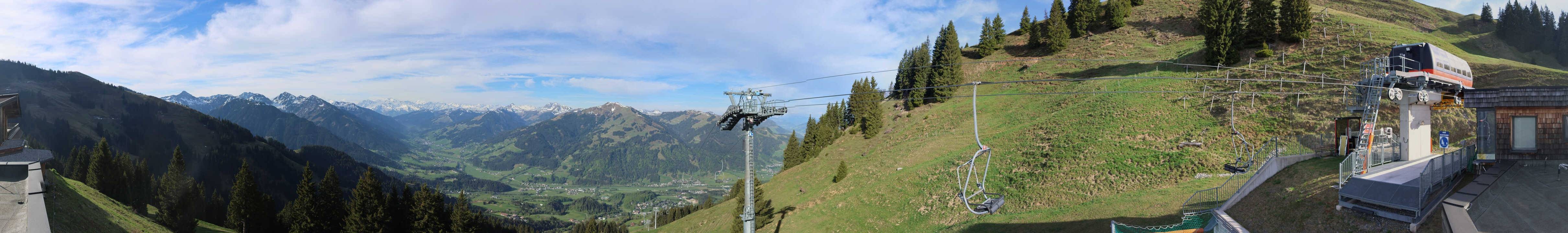 Archiv Foto Webcam Blick von der Bichlalm über Kitzbühel