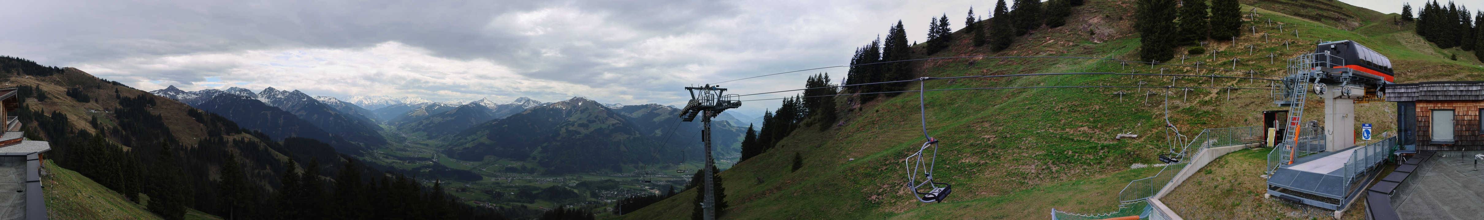 Archiv Foto Webcam Blick von der Bichlalm über Kitzbühel