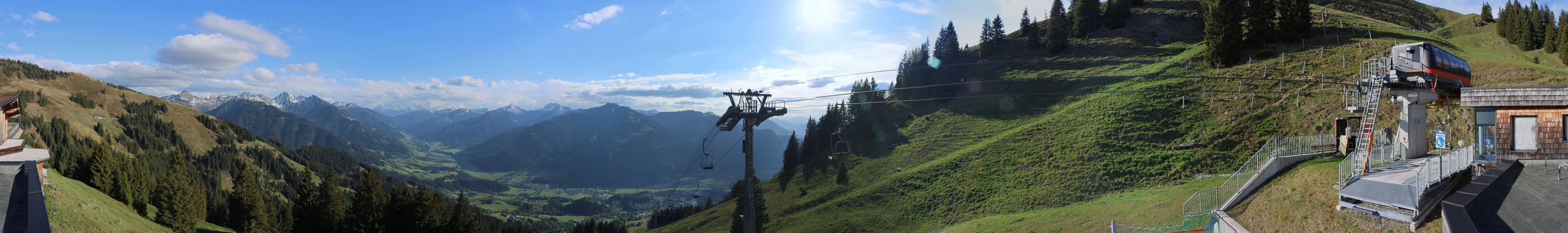Archiv Foto Webcam Blick von der Bichlalm über Kitzbühel