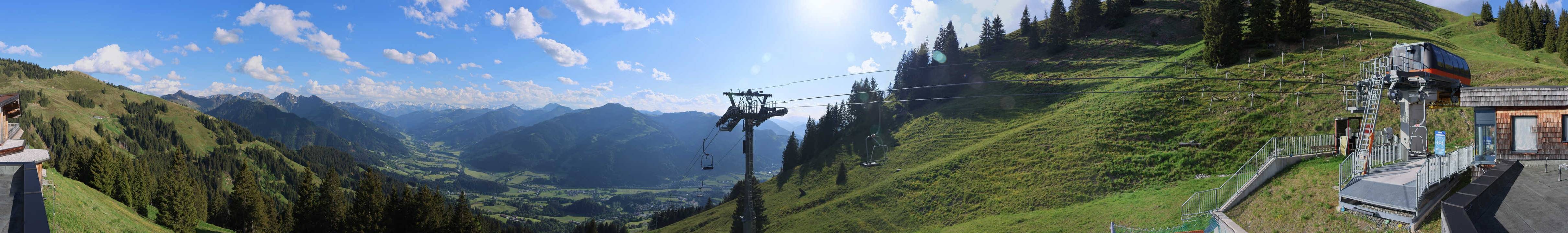 Archiv Foto Webcam Blick von der Bichlalm über Kitzbühel