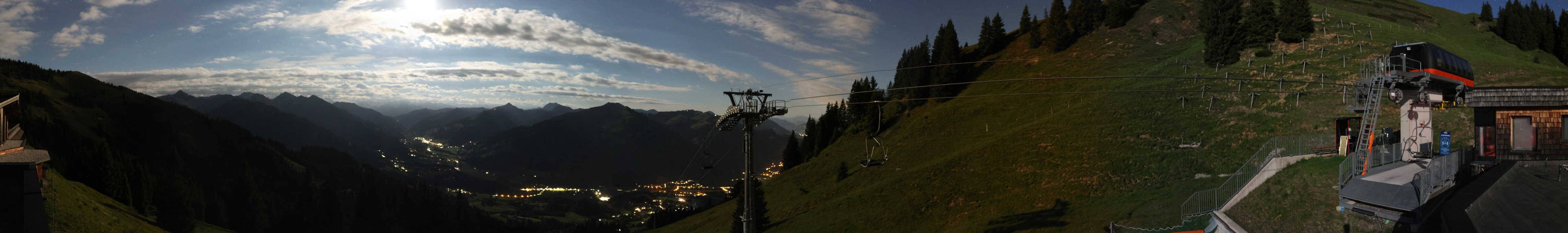 Archiv Foto Webcam Blick von der Bichlalm über Kitzbühel