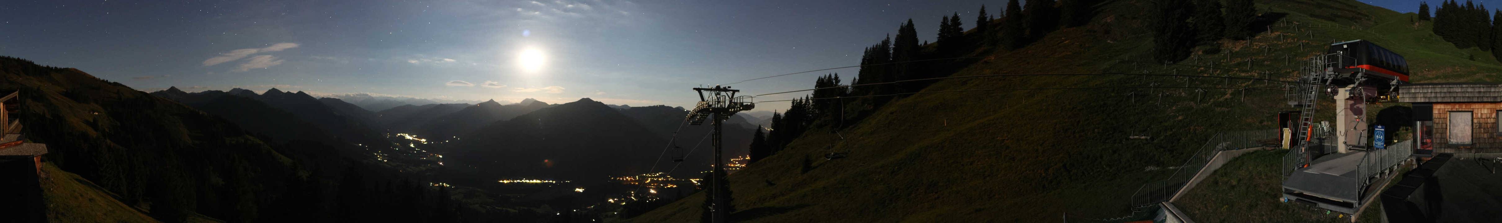 Archiv Foto Webcam Blick von der Bichlalm über Kitzbühel