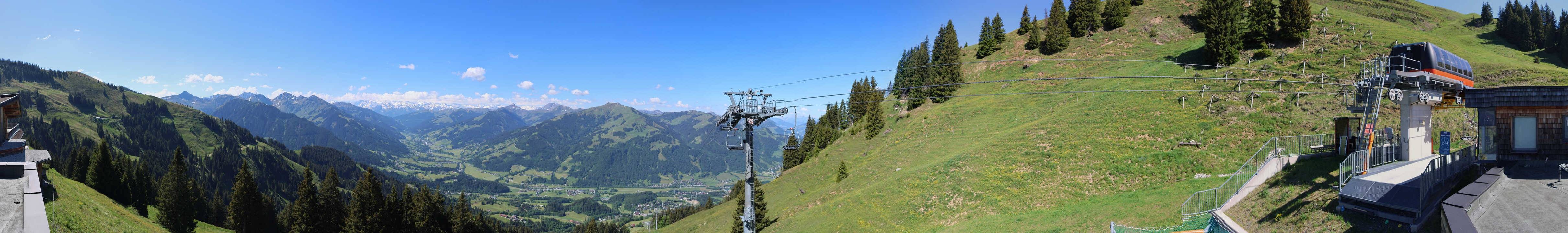 Archiv Foto Webcam Blick von der Bichlalm über Kitzbühel