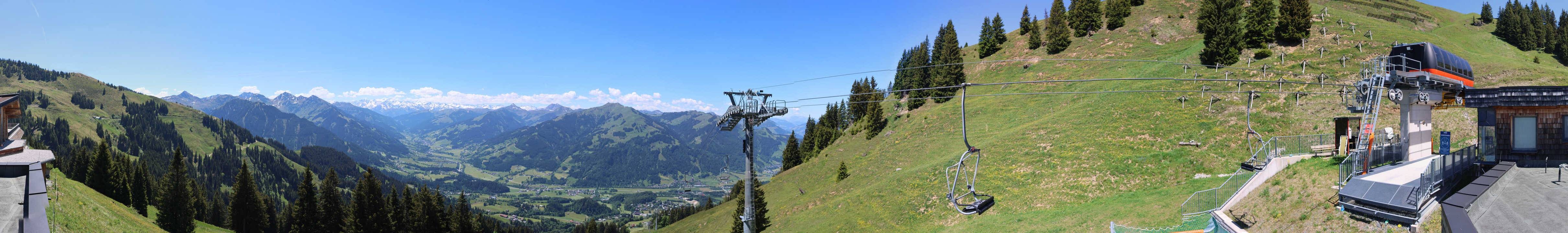 Archiv Foto Webcam Blick von der Bichlalm über Kitzbühel