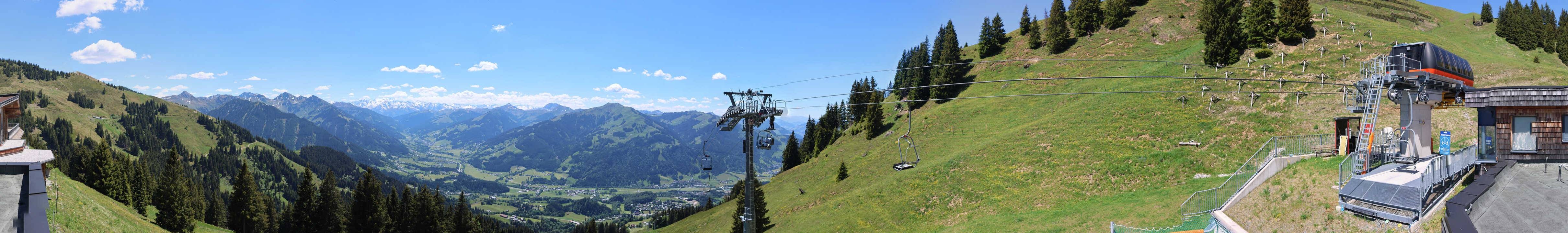 Archiv Foto Webcam Blick von der Bichlalm über Kitzbühel