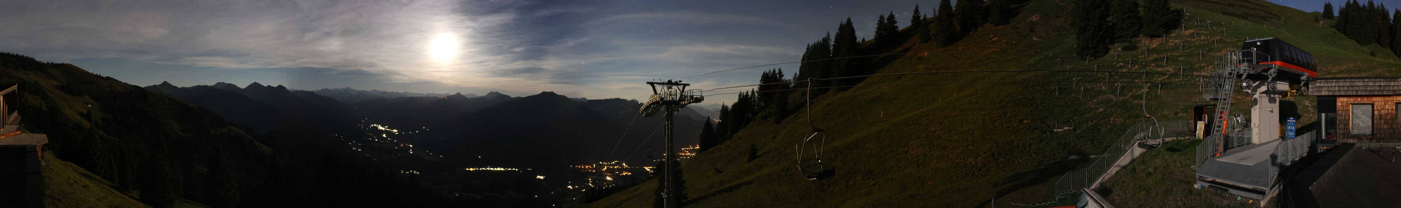 Archiv Foto Webcam Blick von der Bichlalm über Kitzbühel