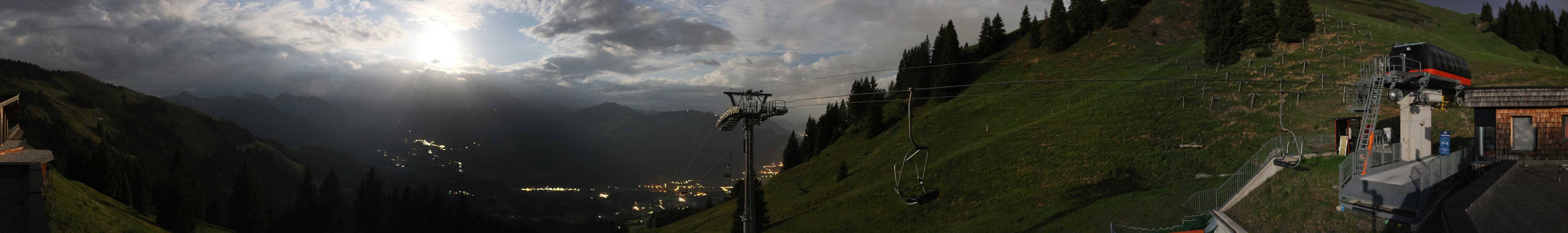 Archiv Foto Webcam Blick von der Bichlalm über Kitzbühel