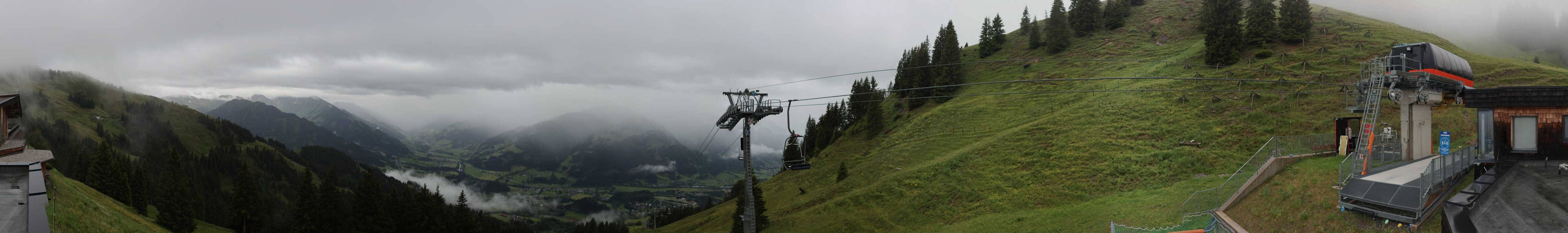 Archiv Foto Webcam Blick von der Bichlalm über Kitzbühel