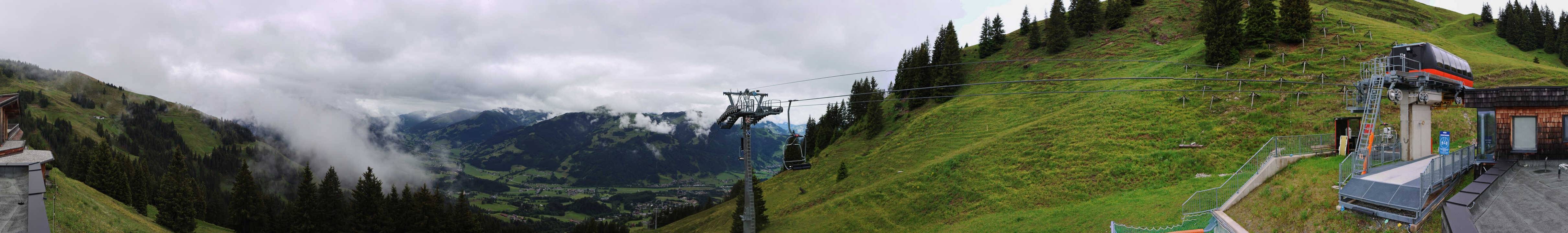 Archiv Foto Webcam Blick von der Bichlalm über Kitzbühel