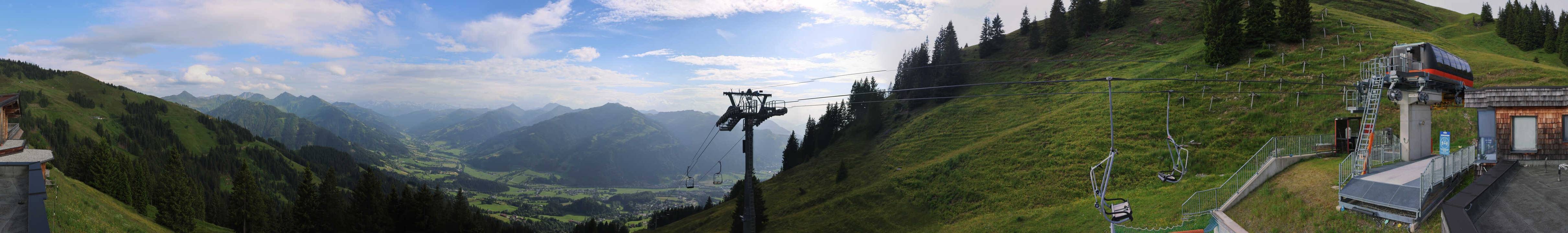 Archiv Foto Webcam Blick von der Bichlalm über Kitzbühel