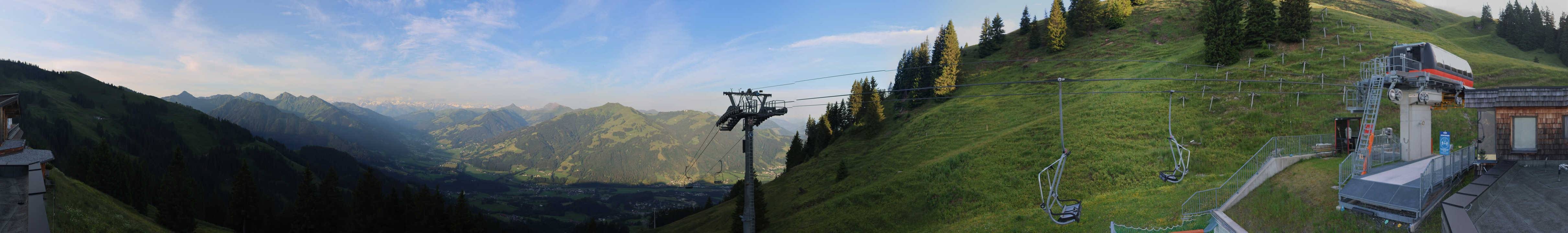 Archiv Foto Webcam Blick von der Bichlalm über Kitzbühel