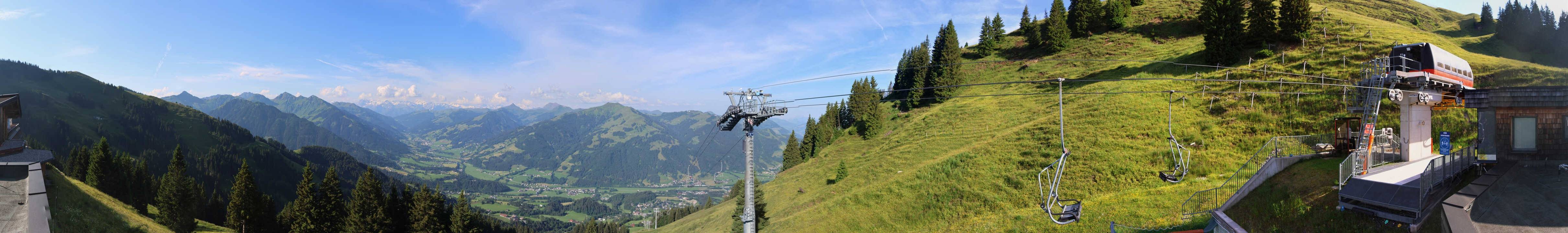 Archiv Foto Webcam Blick von der Bichlalm über Kitzbühel
