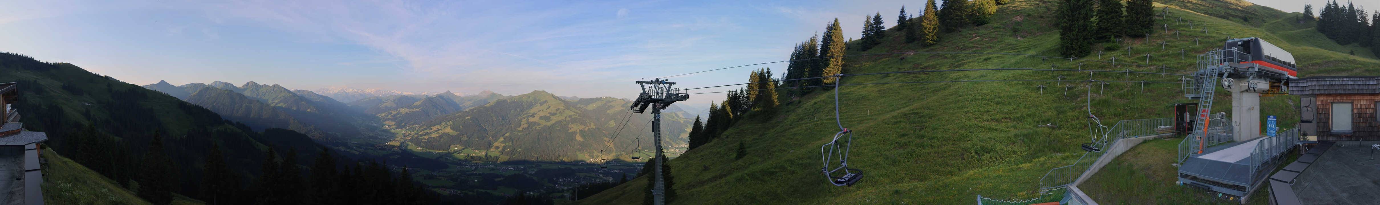 Archiv Foto Webcam Blick von der Bichlalm über Kitzbühel