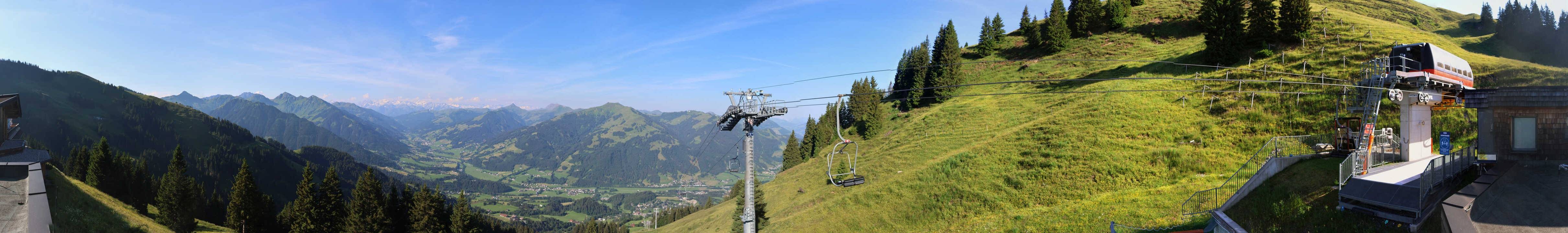 Archiv Foto Webcam Blick von der Bichlalm über Kitzbühel