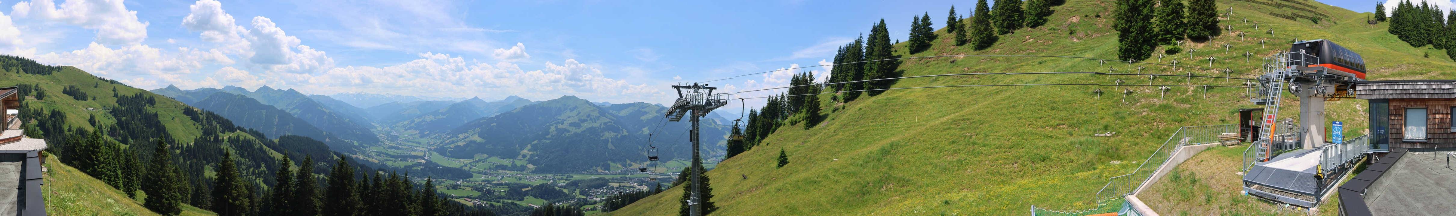 Archiv Foto Webcam Blick von der Bichlalm über Kitzbühel