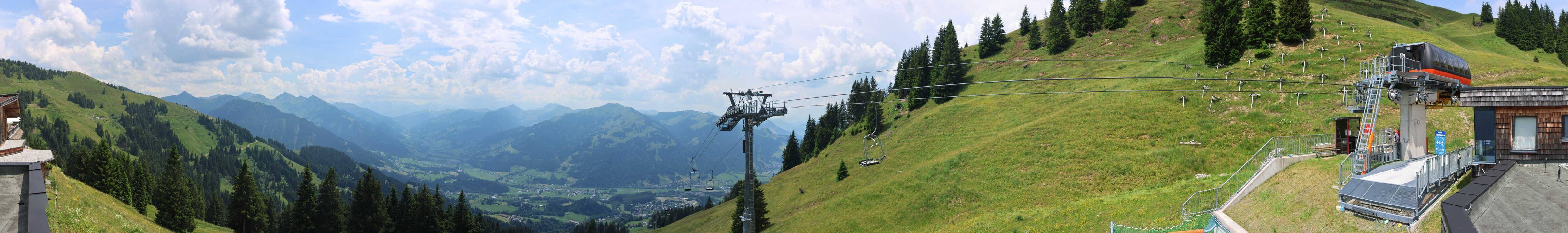 Archiv Foto Webcam Blick von der Bichlalm über Kitzbühel