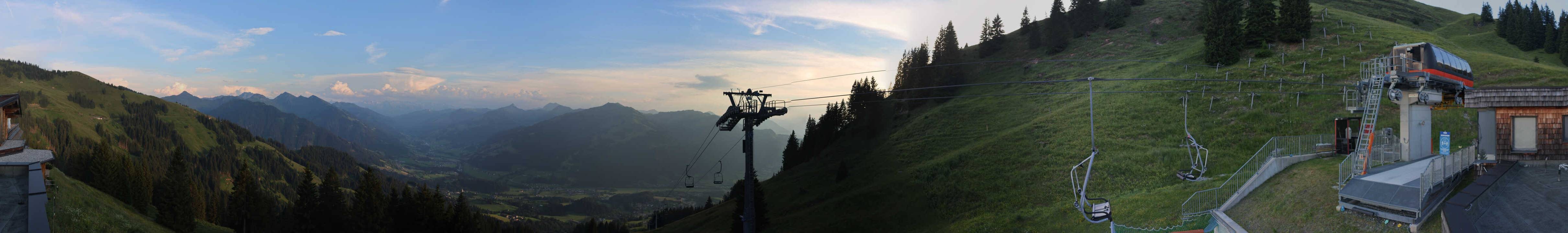 Archiv Foto Webcam Blick von der Bichlalm über Kitzbühel