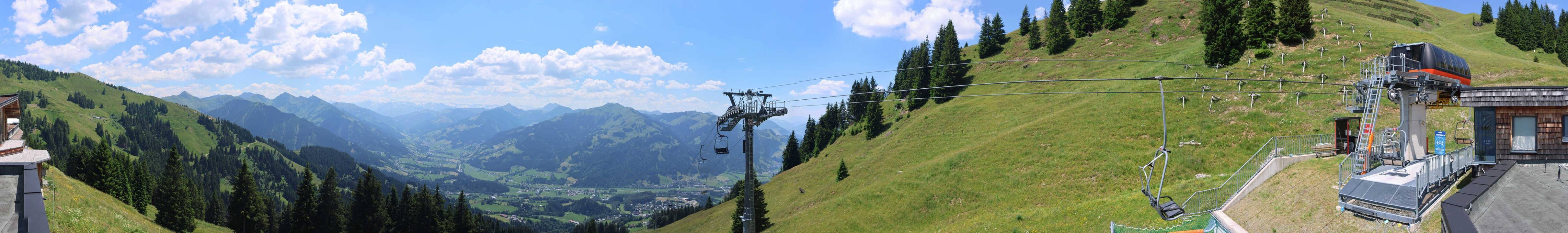 Archiv Foto Webcam Blick von der Bichlalm über Kitzbühel