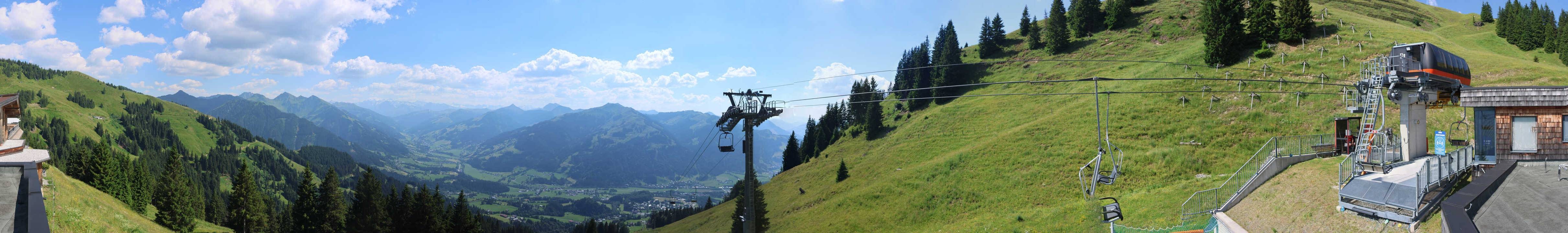 Archiv Foto Webcam Blick von der Bichlalm über Kitzbühel