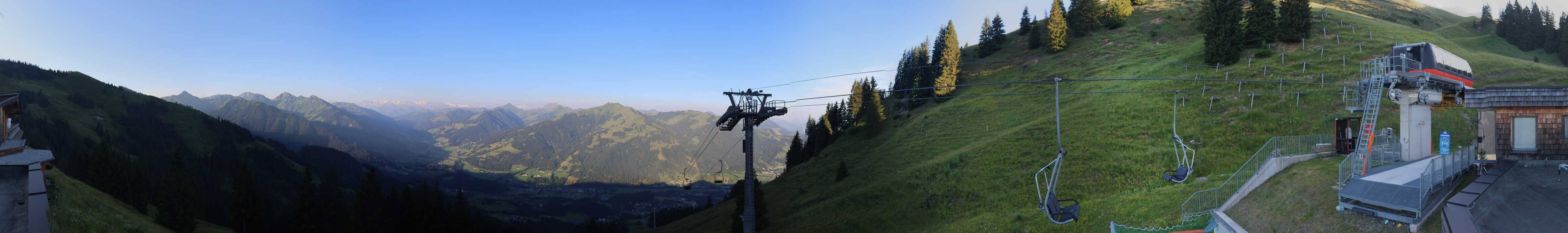 Archiv Foto Webcam Blick von der Bichlalm über Kitzbühel