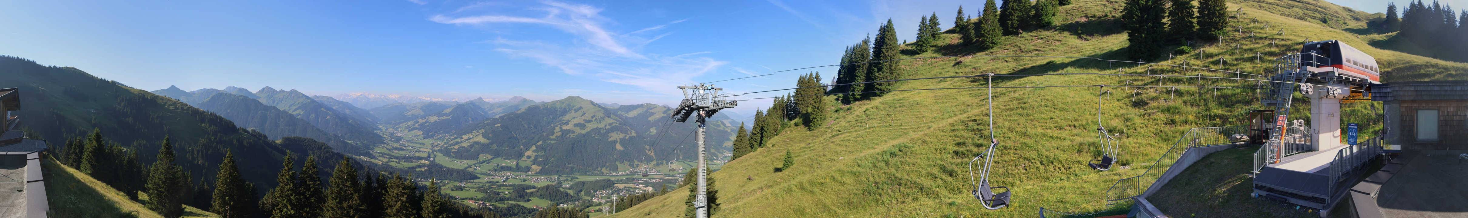 Archiv Foto Webcam Blick von der Bichlalm über Kitzbühel