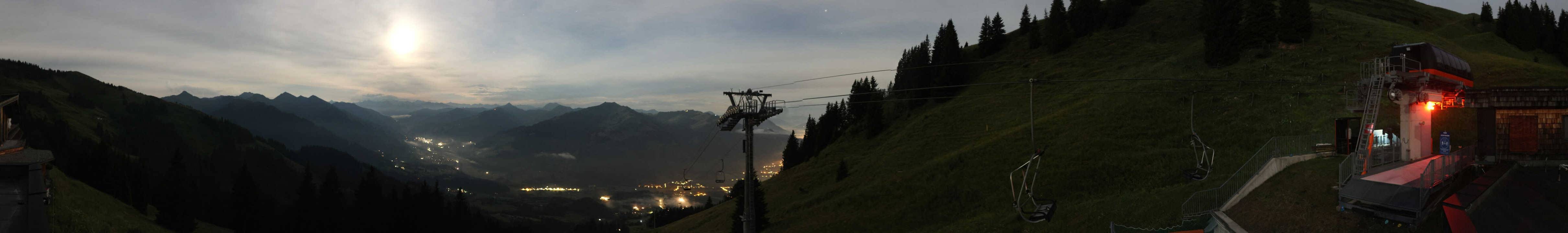 Archiv Foto Webcam Blick von der Bichlalm über Kitzbühel