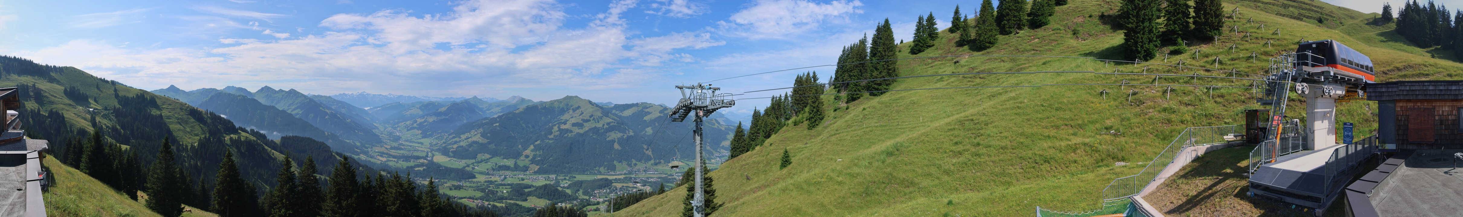 Archiv Foto Webcam Blick von der Bichlalm über Kitzbühel