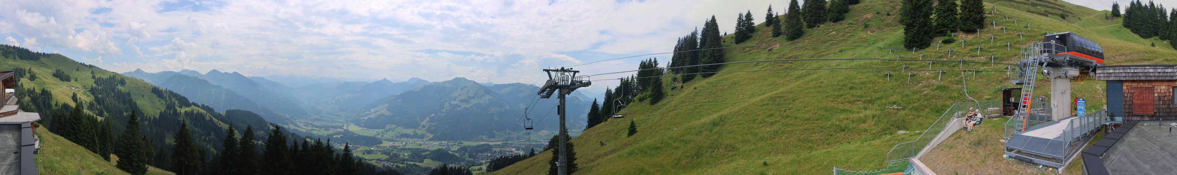 Archiv Foto Webcam Blick von der Bichlalm über Kitzbühel