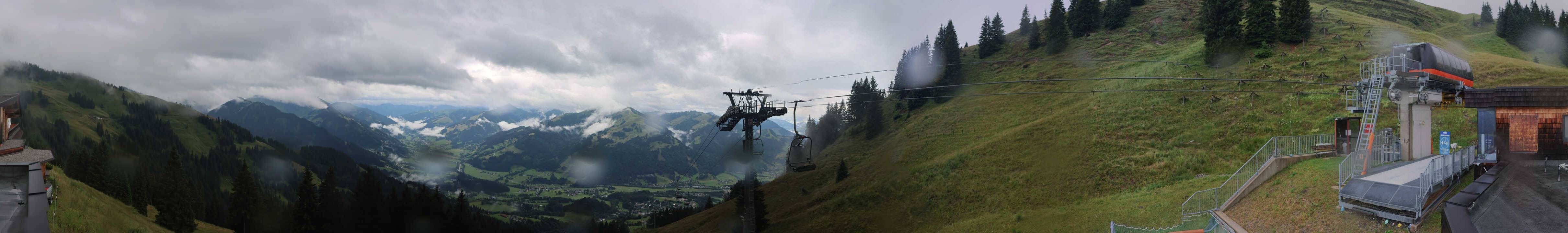 Archiv Foto Webcam Blick von der Bichlalm über Kitzbühel