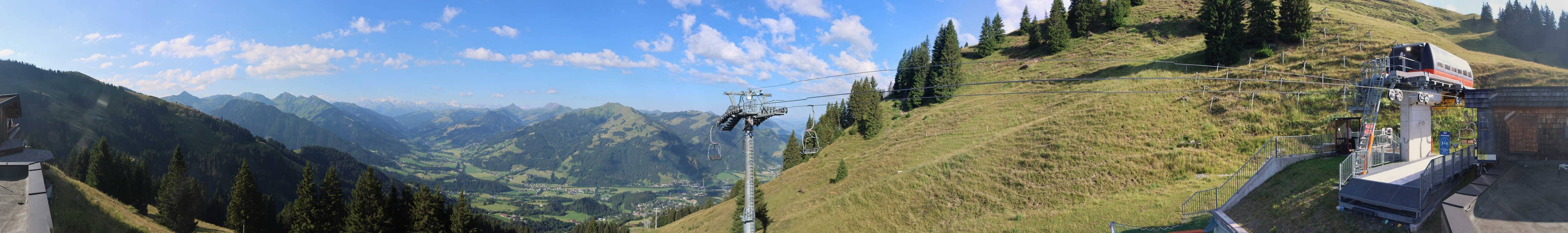 Archiv Foto Webcam Blick von der Bichlalm über Kitzbühel