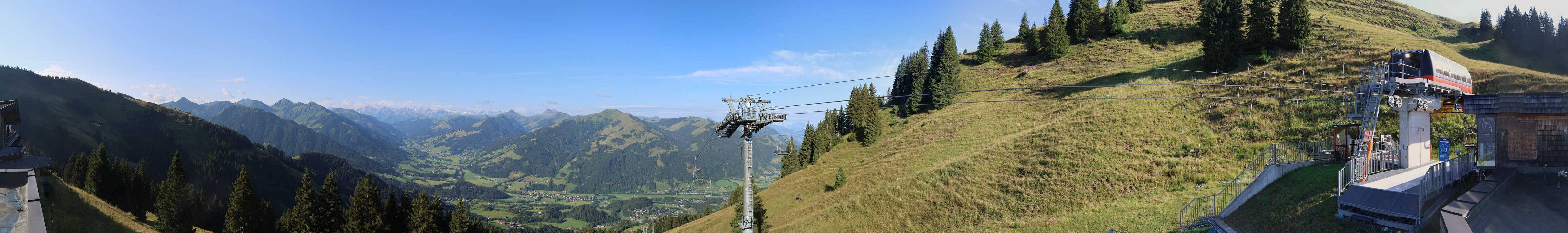Archiv Foto Webcam Blick von der Bichlalm über Kitzbühel