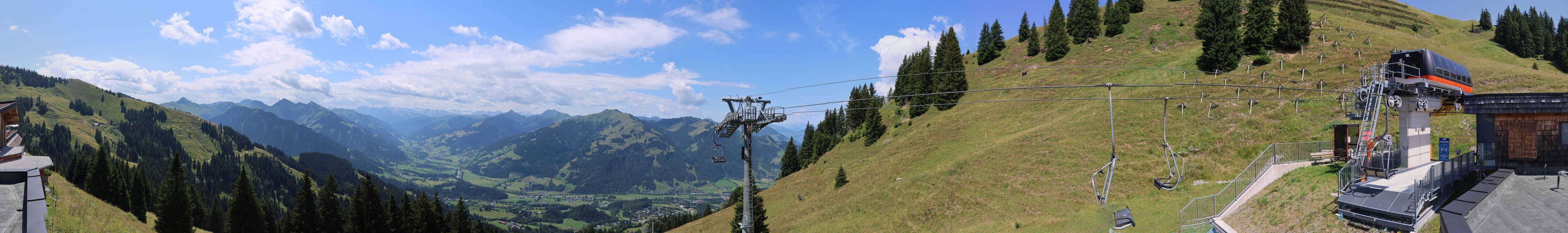 Archiv Foto Webcam Blick von der Bichlalm über Kitzbühel